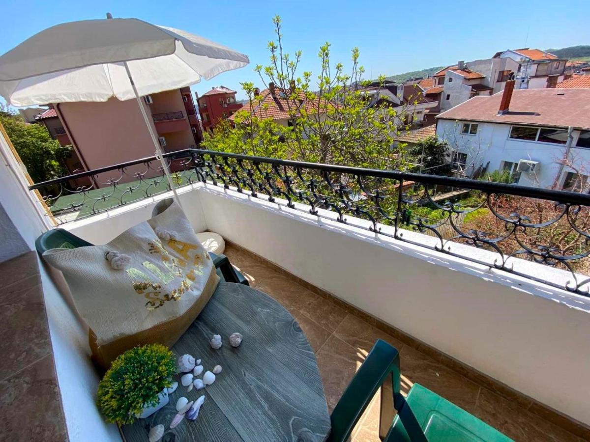 Guest House Hei Taka Созополь Экстерьер фото