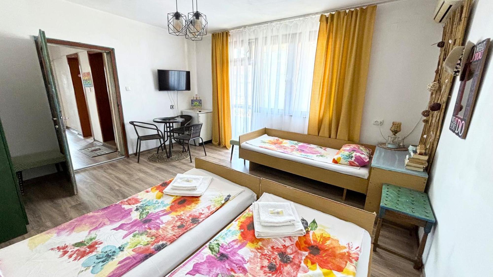 Guest House Hei Taka Созополь Экстерьер фото