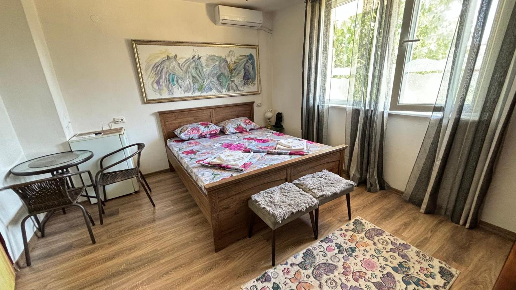 Guest House Hei Taka Созополь Экстерьер фото